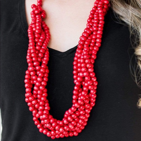 Paparazzi Tahiti Tropic Red Necklace. NWT